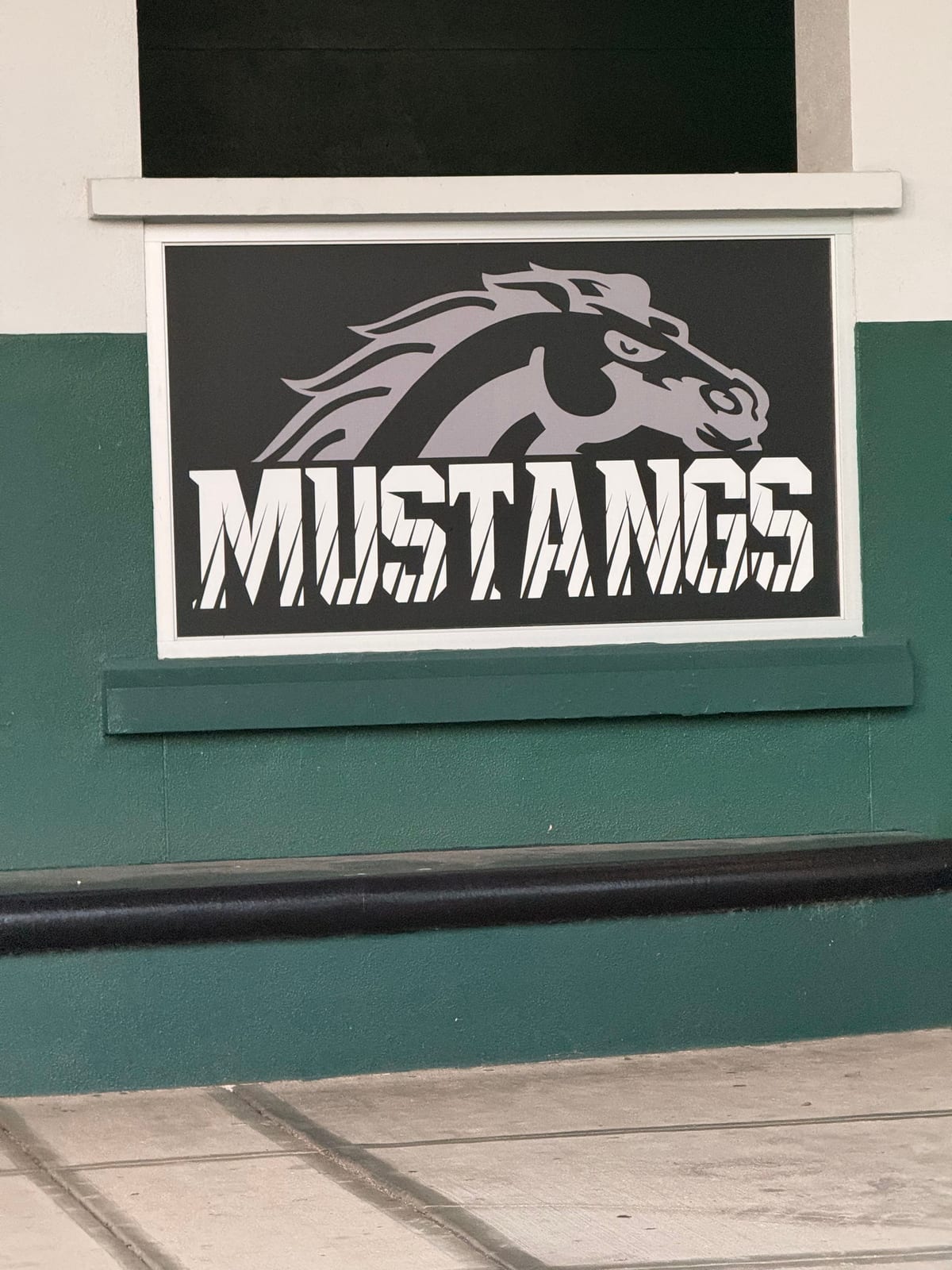 Lakewood Ranch campus signage — building sign